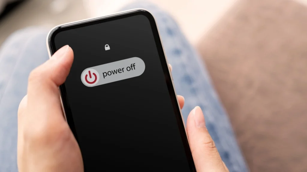 Tech Expert Reveals Two Apps That Destroy Your Phone’s Battery Life