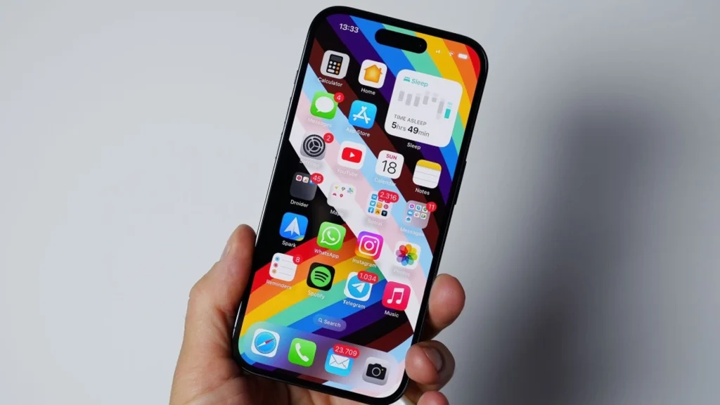 Dangerous Virus Found in iPhone Apps — Millions at Risk