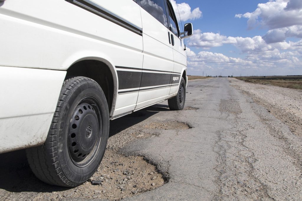 Scientists Develop New Asphalt that Repairs Itself in Just One Hour