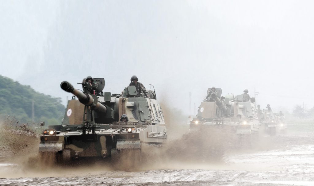 Russian Forces Breach Ukrainian Defense Line Near Sudzha