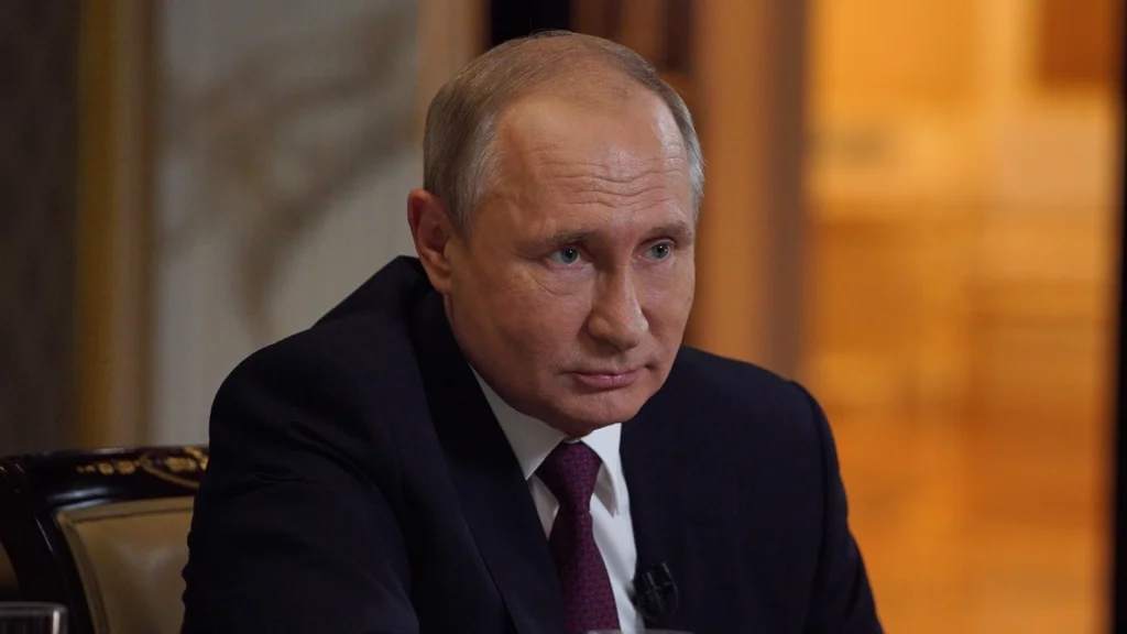 $21,300 Incentives for Soldiers Spark Concern Over Russia’s Social Divide