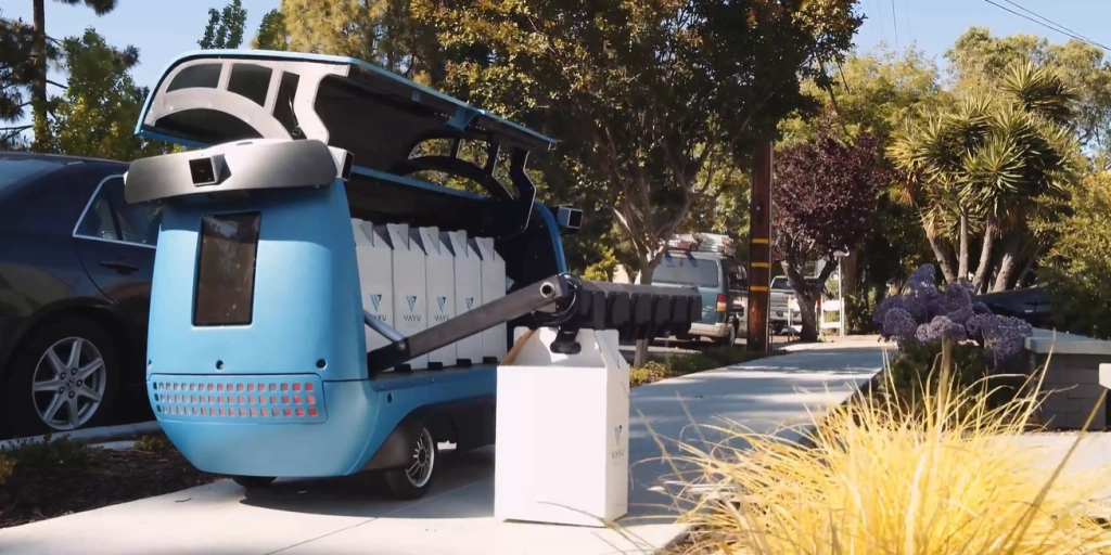 Revolutionary Delivery Robot Carries 100 Pounds at 20 MPH