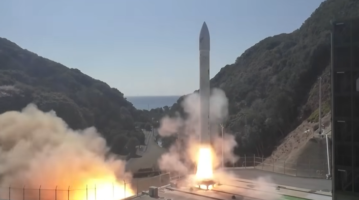 Japanese Rocket ‘Kairos’ Self-Destructs Shortly After Launch