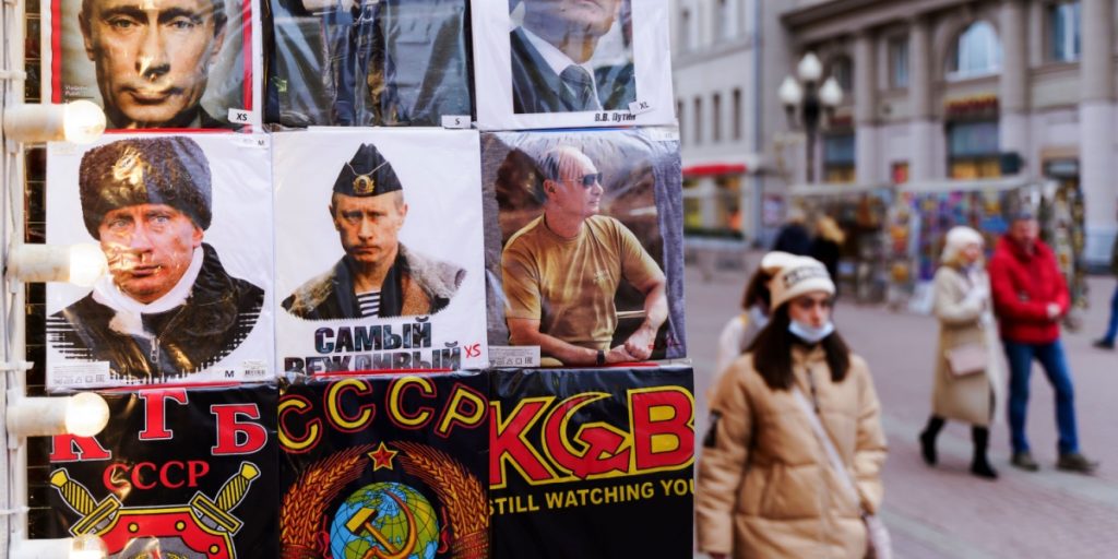 Estonia Enforces Ban on Soviet Symbols: Russian Denied Entry Over T-Shirt