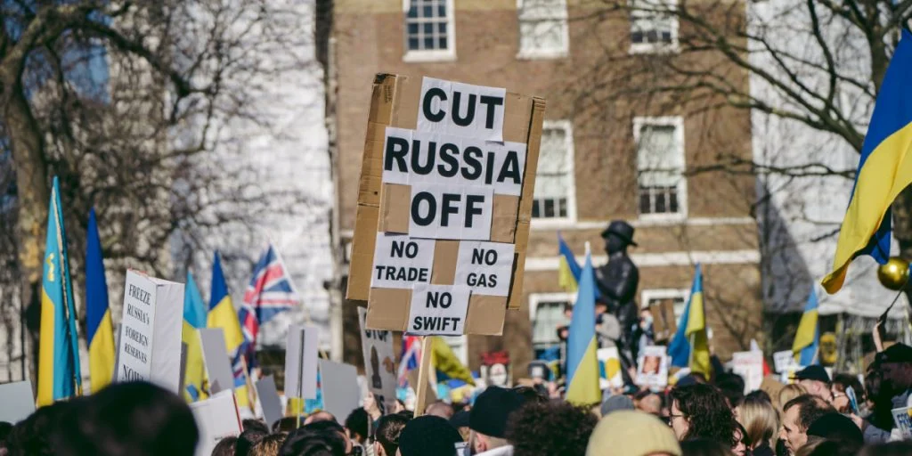 Russian Senator Claims EU Sanctions Hurt Europe More Than Russia
