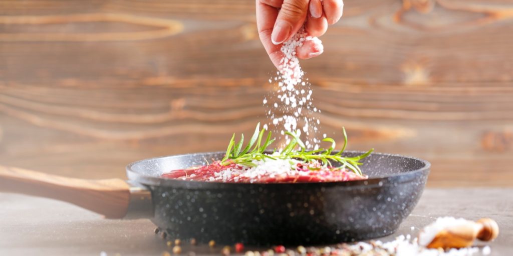 5 Signs You’re Eating Too Much Salt: How Your Body Warns You