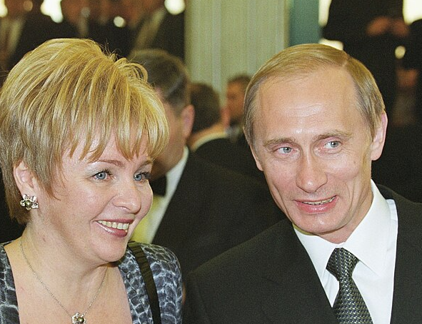 Putin, the “21st Century Tsar,” Desired a Strong Russia After the Soviet Collapse