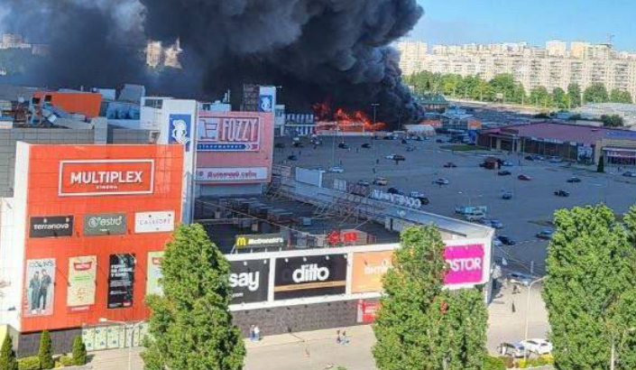 Russian Bombing Targets Ukrainian Hardware Store: Two Dead, 33 Injured