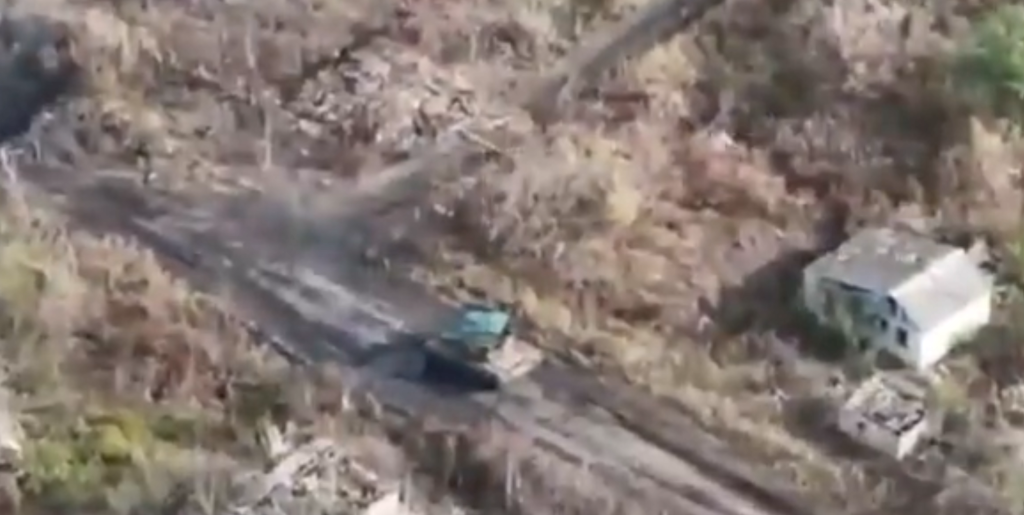 VIDEO: Ukrainian T-72 Survives Hit from Lethal Russian Drone in Daring Encounter