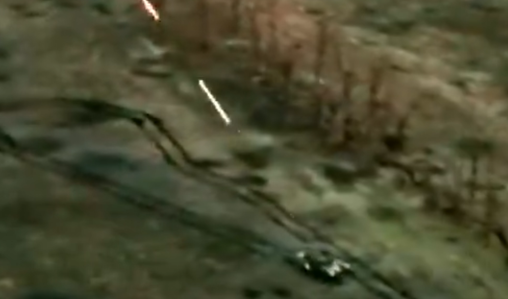 Close-Combat Tank Raid: Ukrainian T-72 Strikes Russian Positions