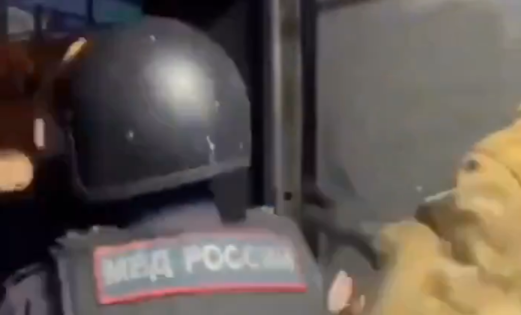 VIDEO: Russian Police Raid Moscow Nightclubs in Crackdown on LGBT “Propaganda”