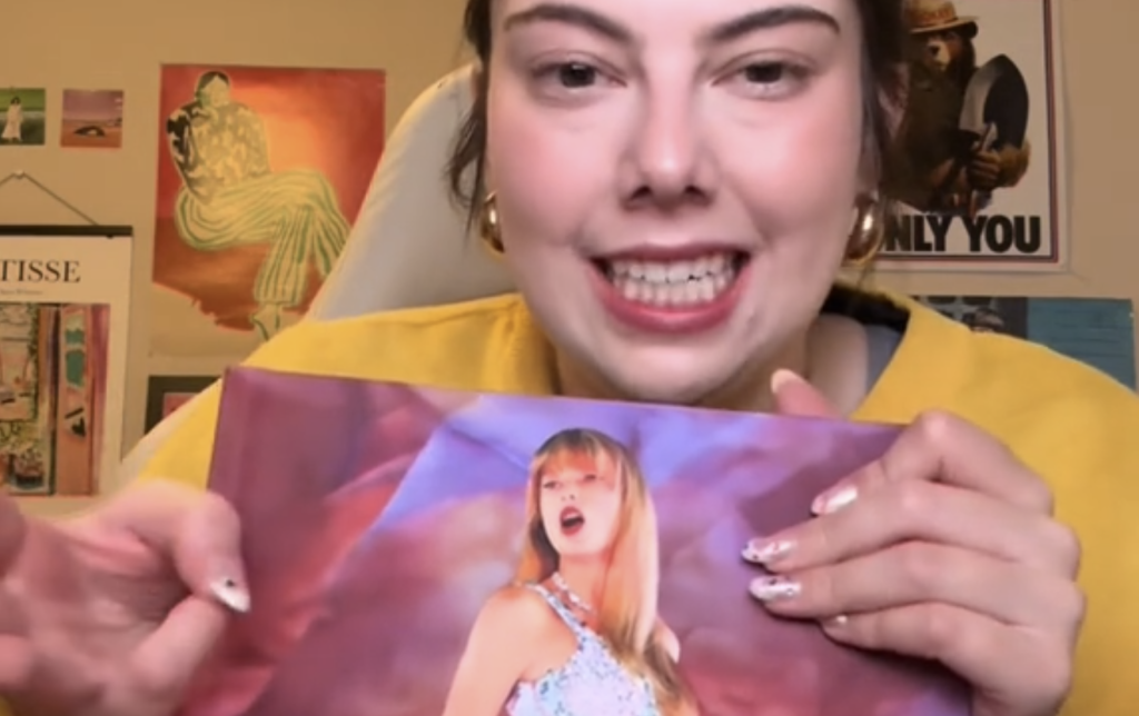 Fans Criticize Taylor Swift’s Eras Tour Book, Calling £34 Too Much for Sloppy Errors