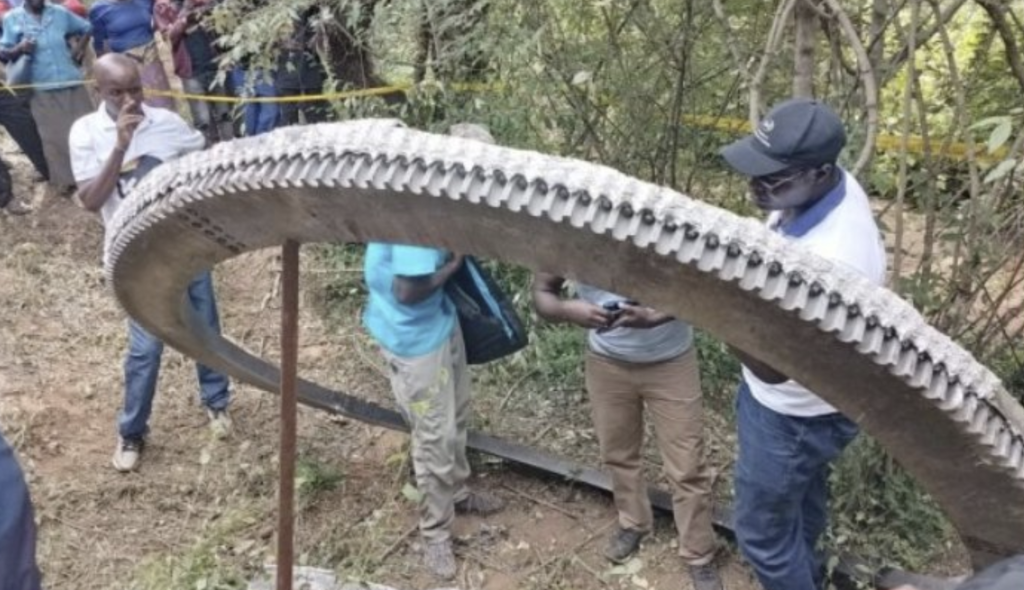 500-Kilo Metal Ring Falls from Space into Kenyan Village