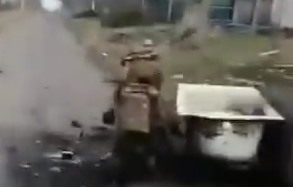 VIDEO: Russia Adopts Bathtub-Welded Motorcycle as Latest War Innovation