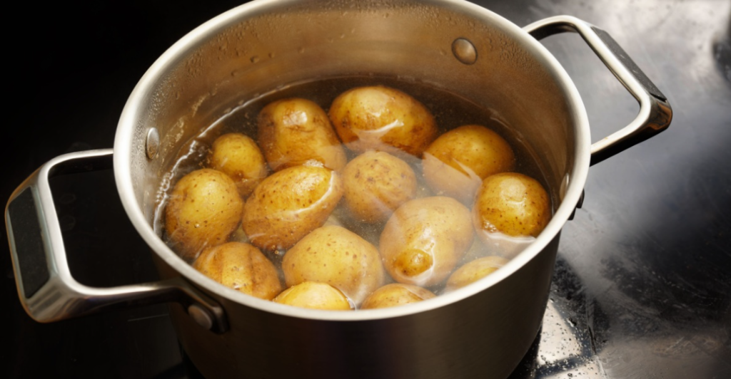 Stop Boiling Potatoes in Plain Water: There’s a Much Better and Tastier Way