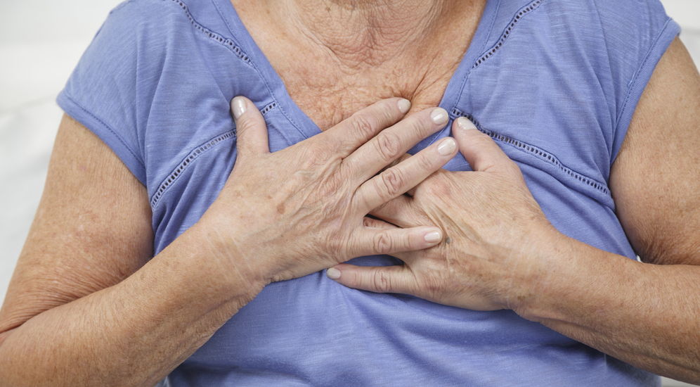 Why You Should Never Ignore Sharp Pain Under the Right Side of Your Chest