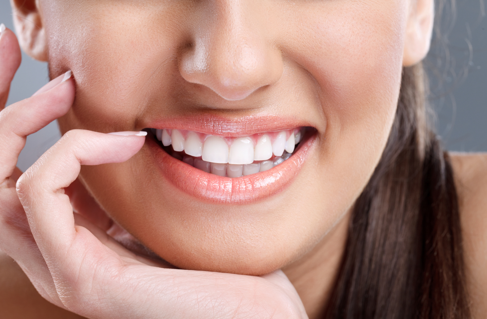 Unlocking a Brighter Smile: Home Teeth Whitening Solutions
