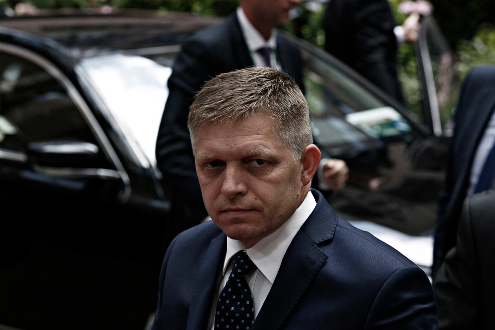 Slovak Prime Minister Opposes Deployment of Troops to Ukraine, Cites Risk of Escalation