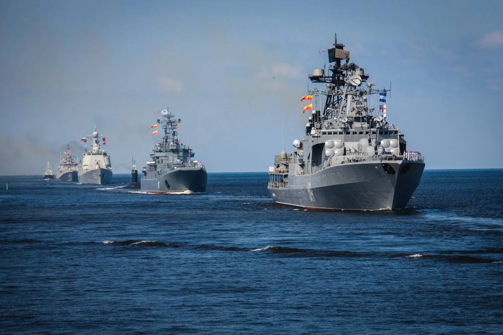 Ukrainian Forces Drive Out Russia’s Patrol Ships from Crimea
