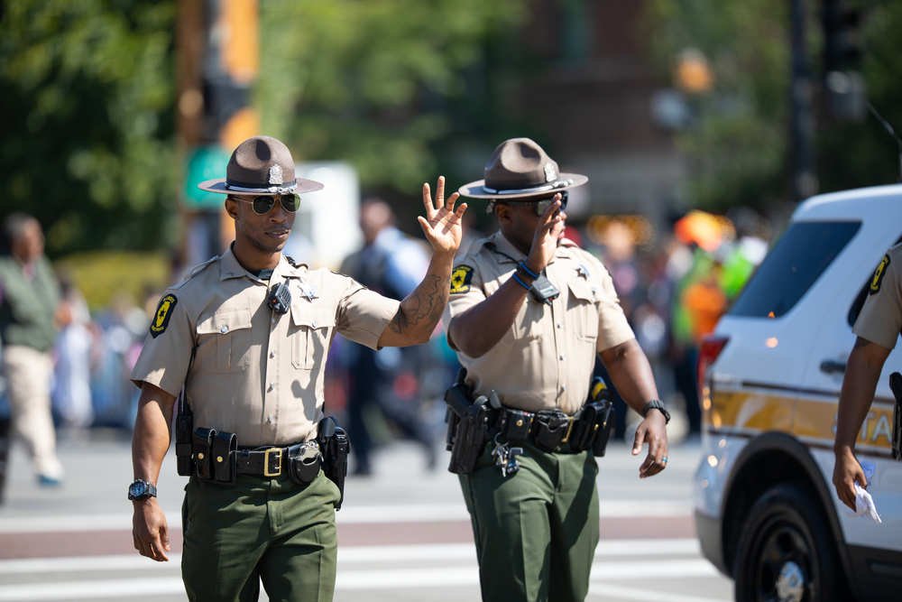 Starting Next Week Illinois Drivers Will Receive Alerts for Police Locations
