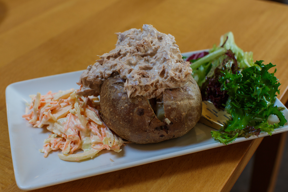 Nutritionist’s Guide: How Much Tuna Should You Eat to Minimize Mercury Risks