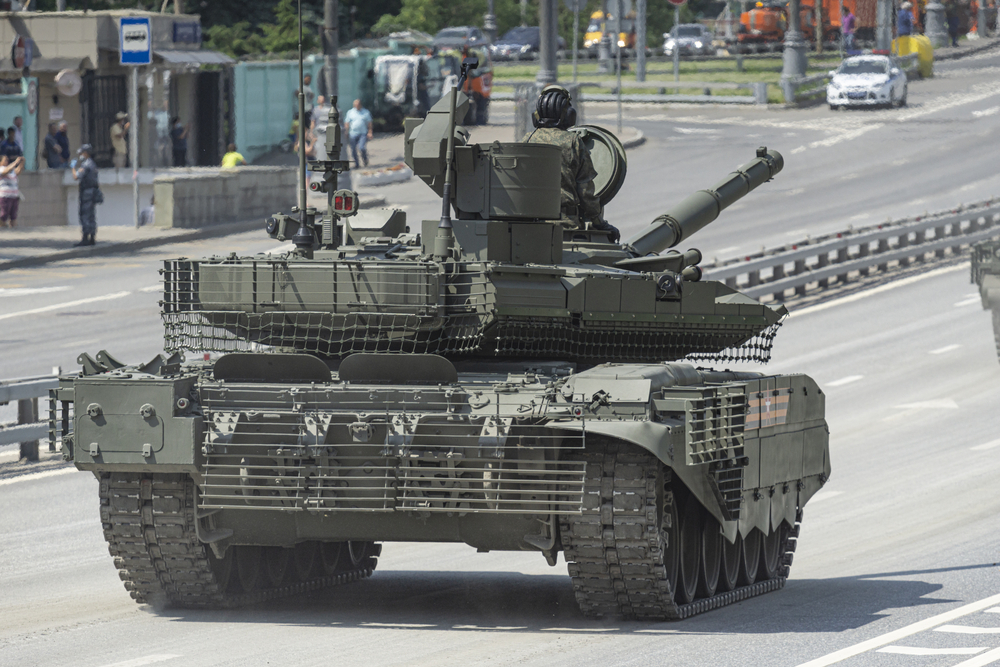 Russian T-90M Tanks Spotted Near NATO Borders