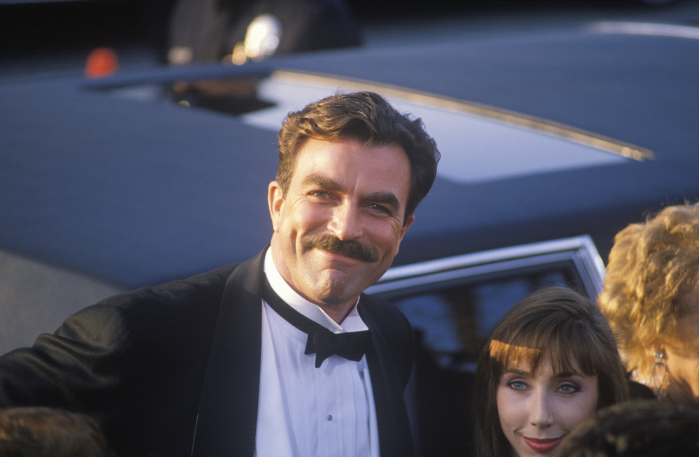 Hollywood legend looks unrecognizable