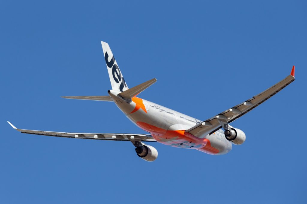 Passengers Tackle Teen With Loaded Shotgun at Australian Airport