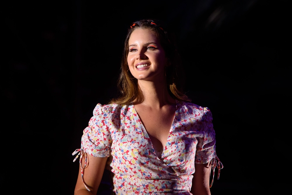 Lana Del Rey crowned best musician to sleep to, new study finds