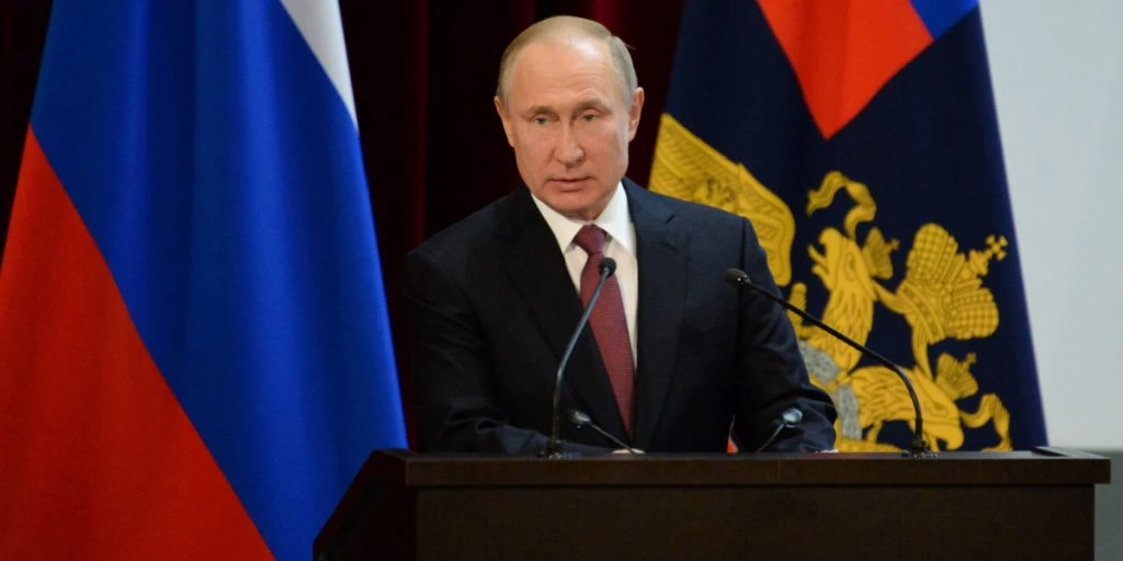 Surprising comments from Putin: Praises the West