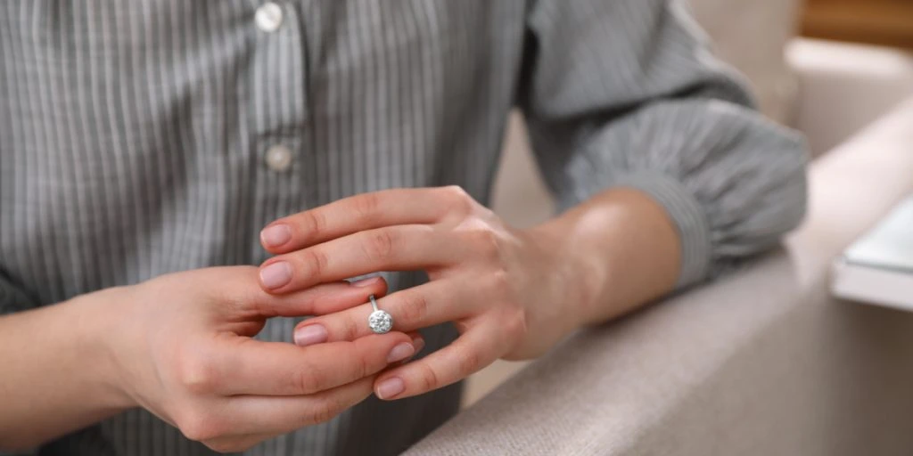Fiancé says four terrible words: Now she’s considering canceling the wedding
