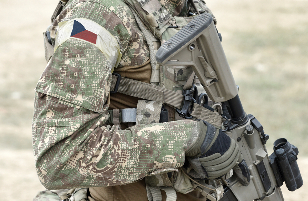 “Signed a Death Warrant”: Russia Slams Czech President as 60 Citizens Join Ukraine’s Military