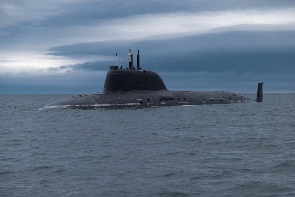 Norwegian Fisherman Catches U.S. Nuclear Submarine, Drags It 2.5 Miles