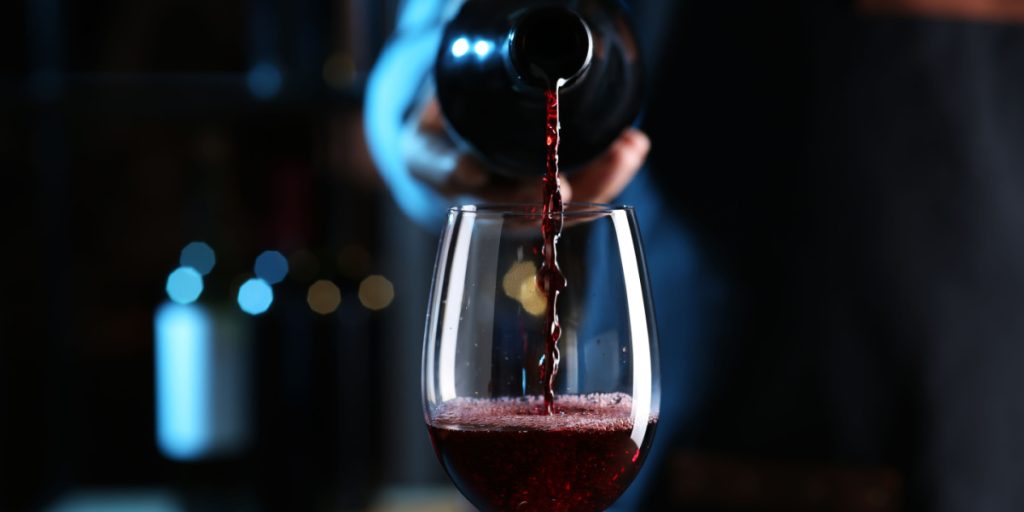 Do you get a headache from a single glass of Red Wine? New study offers a possible explanation