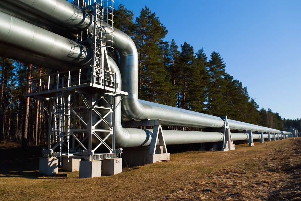 Hungary Accuses Ukraine of Blackmailing by Stopping Oil Transit