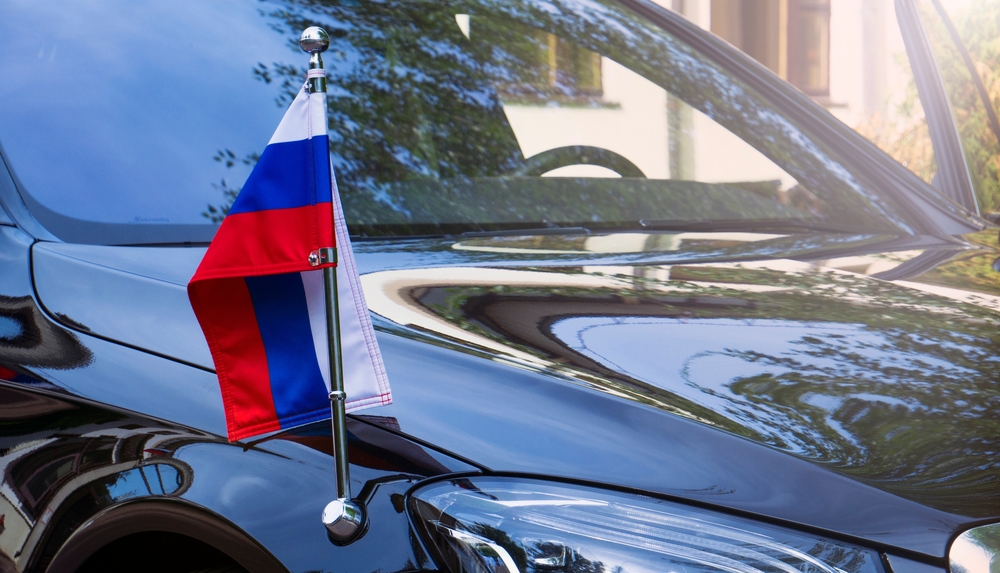 Eight Foreign Ministers Ask the EU to Ban Russian Diplomats