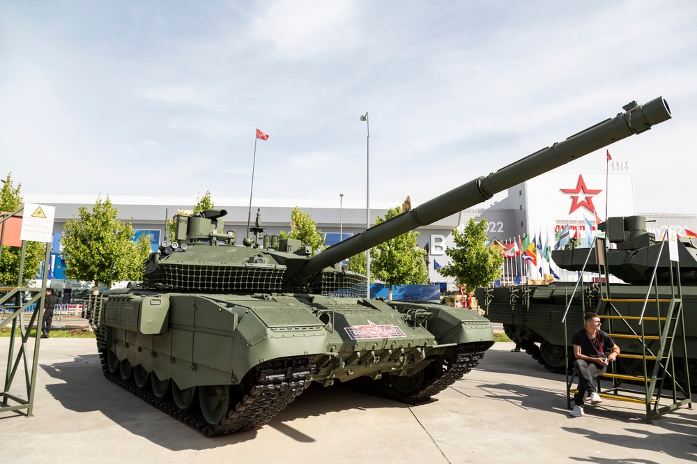 Ukrainian Military Takes Down Putin’s Top Tank