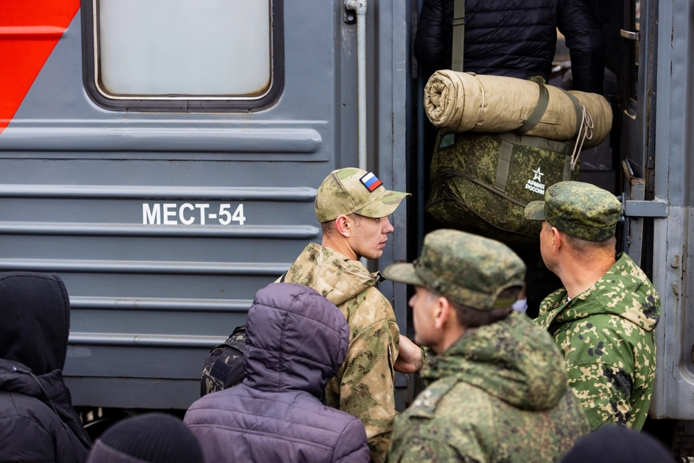 Russian Train Worker Sent to War for Asking Russian Officer to Pay Luggage Fees