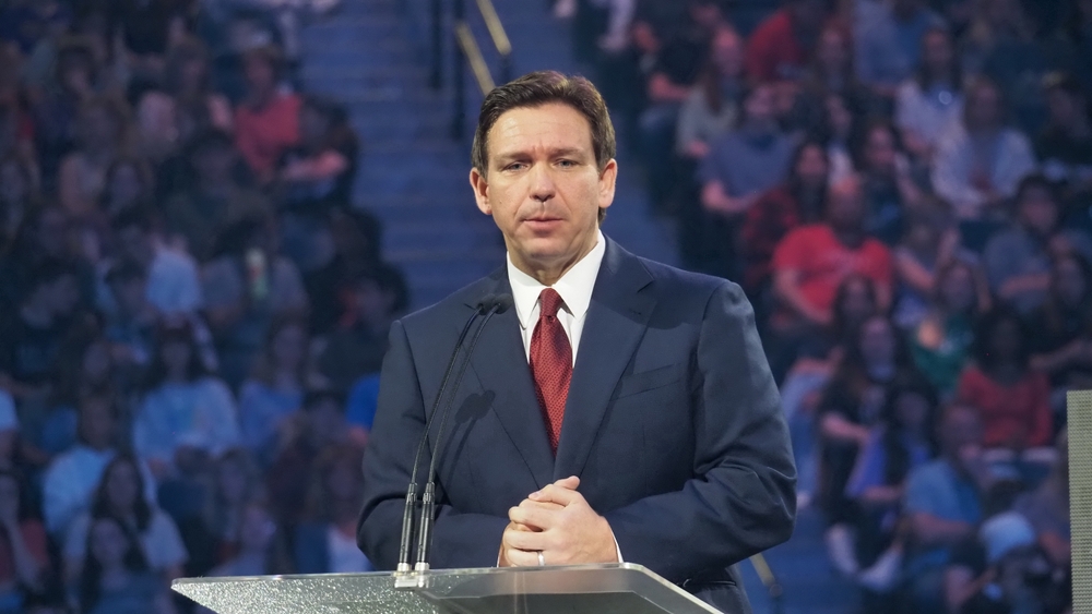 Major setback for DeSantis: Top donor eyes shift to Trump camp