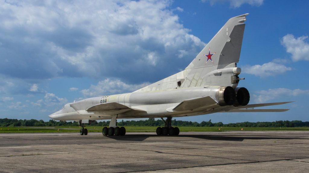 Russian Tu-22M3 Super Sonic Bomber Crashes After Explosions