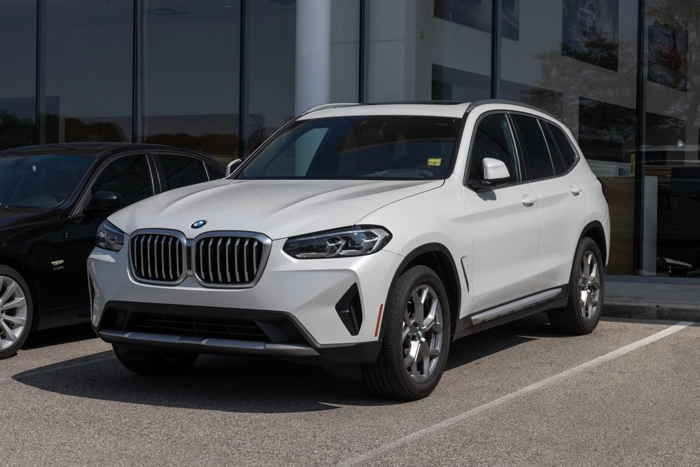 BMW Recalls Over 290,000 Vehicles in the U.S. Due to Safety Risk
