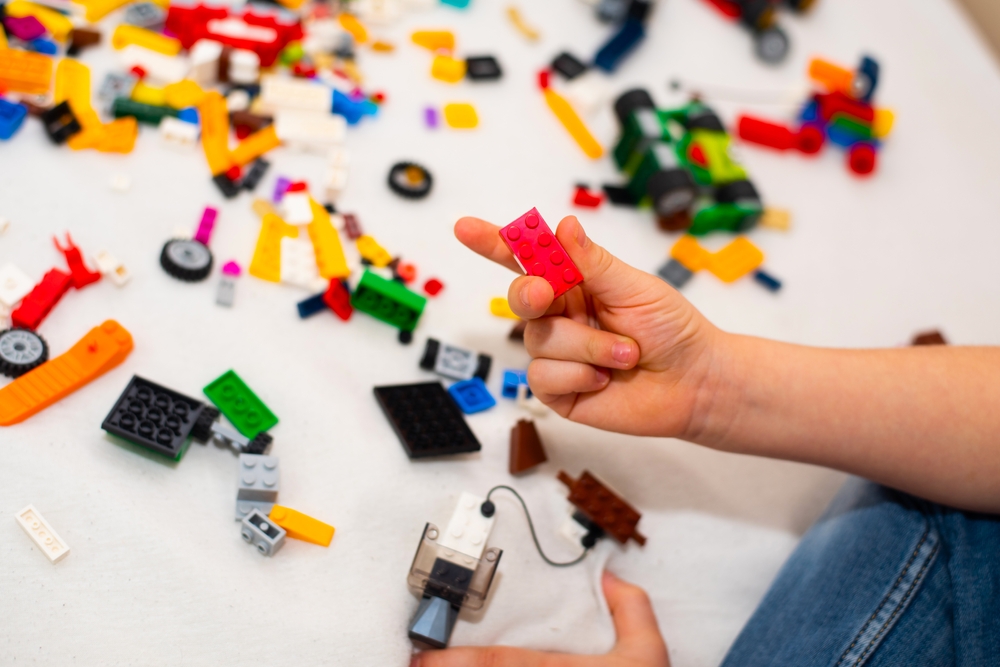 Nose Trouble Explained: Arizona Man Sneezes Out 25-Year-Old Lego Piece