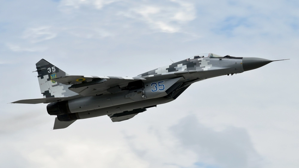 French Navy Plane on NATO Mission Threatened by Russian Military