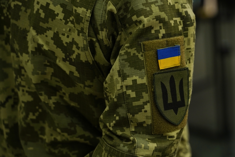Security Expert Says West Should Set Its Own Red Lines