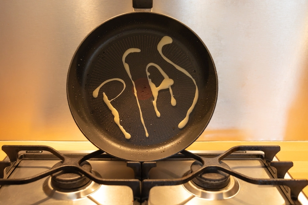Former U.S. Health Director Phases Out Nonstick Pans Due to PFAS Risks