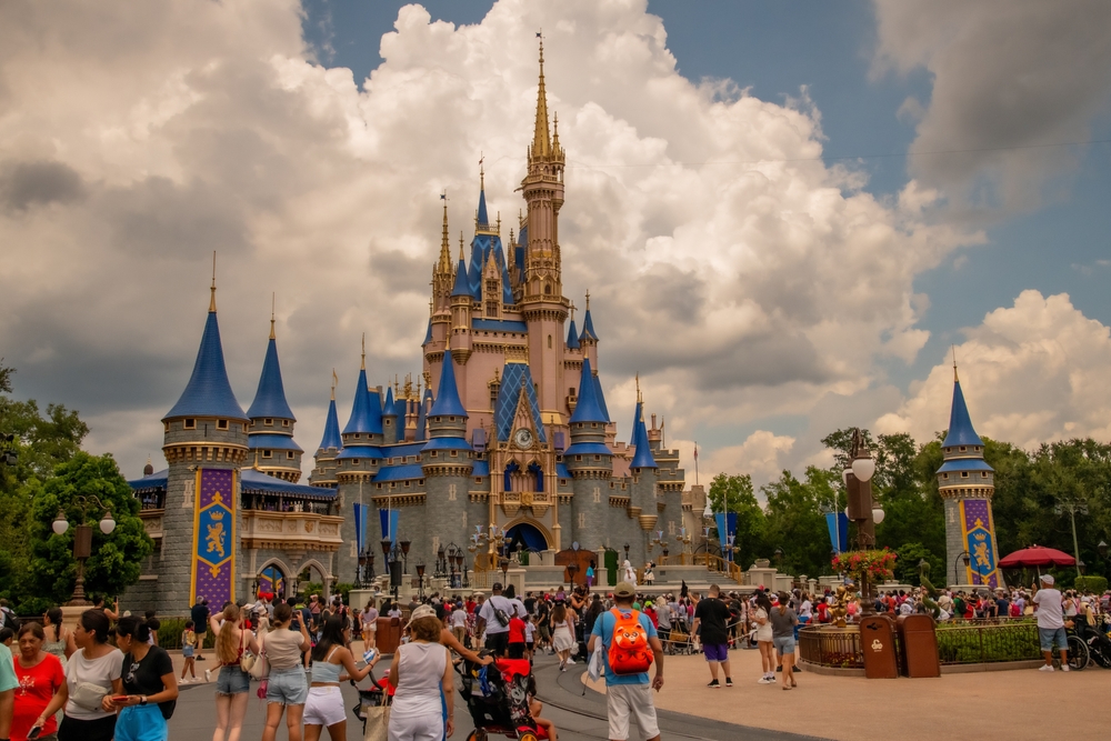 False Gunshot Rumors Spark Mass Panic at Disney World