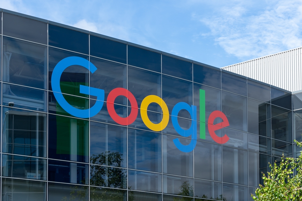 Russia Threatens Google and Opera with Fines