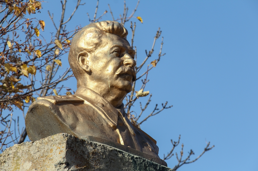 Russian Communists Open ‘Stalin Center’