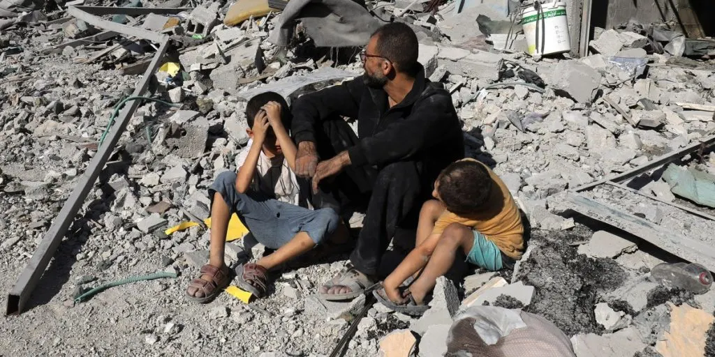 Israeli Newspaper Reports on Discussions of New Ceasefire in Gaza