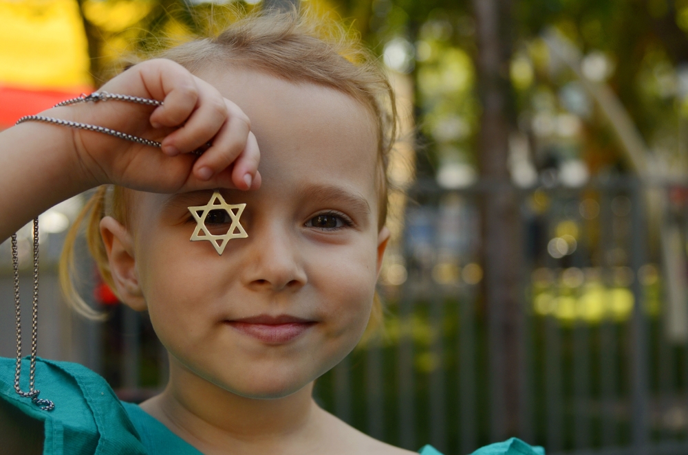 Jewish School in Toronto Targeted Again in Drive-By Shooting Incident